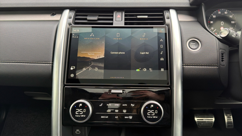 Land Rover Discovery 3.0 D350 Dynamic HSE 5dr Auto Diesel Station Wagon